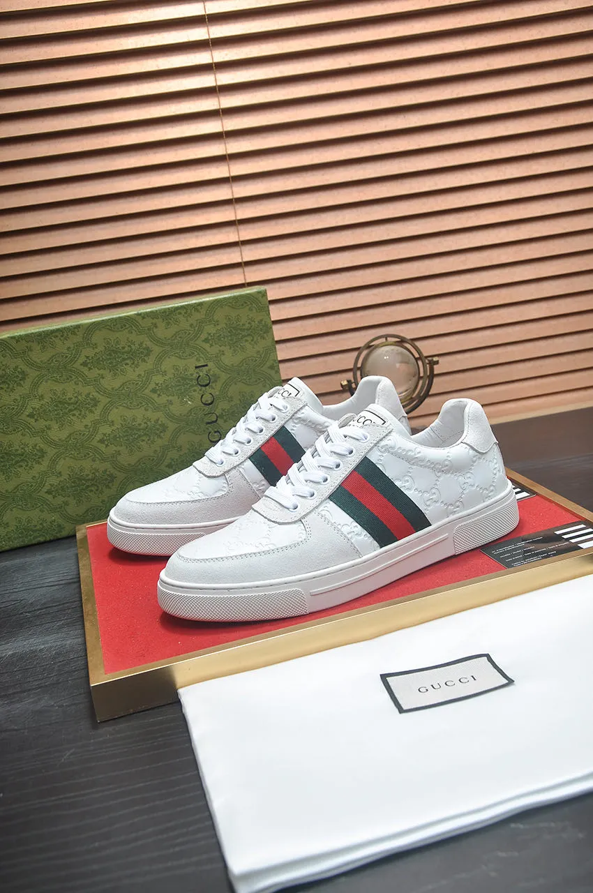 Men's men's shoes💰440💶[GUCCI] official website 1:1 men's sports shoes are now on the market. They are made of original fabric + water-dyed sheepskin lining, plus the official website original 1:1 comfortable outsole. Fashionable and versatile, super comfortable and breathable. Standard shoe size 38/45 (custom-made size 45 is non-refundable)